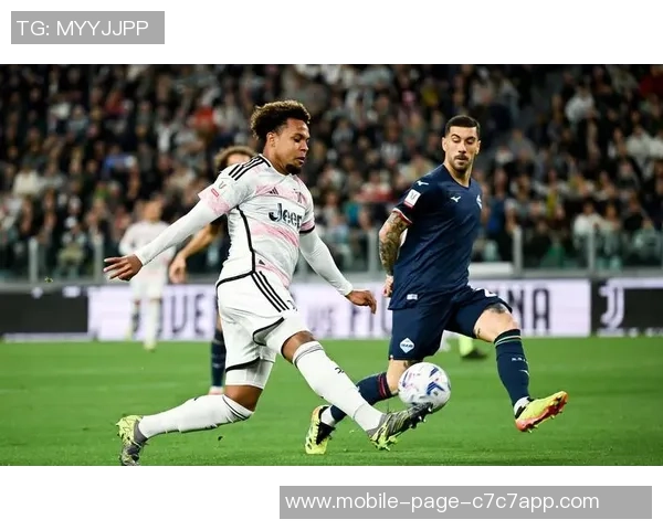 皇马后卫赫伊森因左腿比目鱼肌受伤预计缺阵一至两周 皇马后卫赫伊森因左腿比目鱼肌受伤预计缺阵一至两周